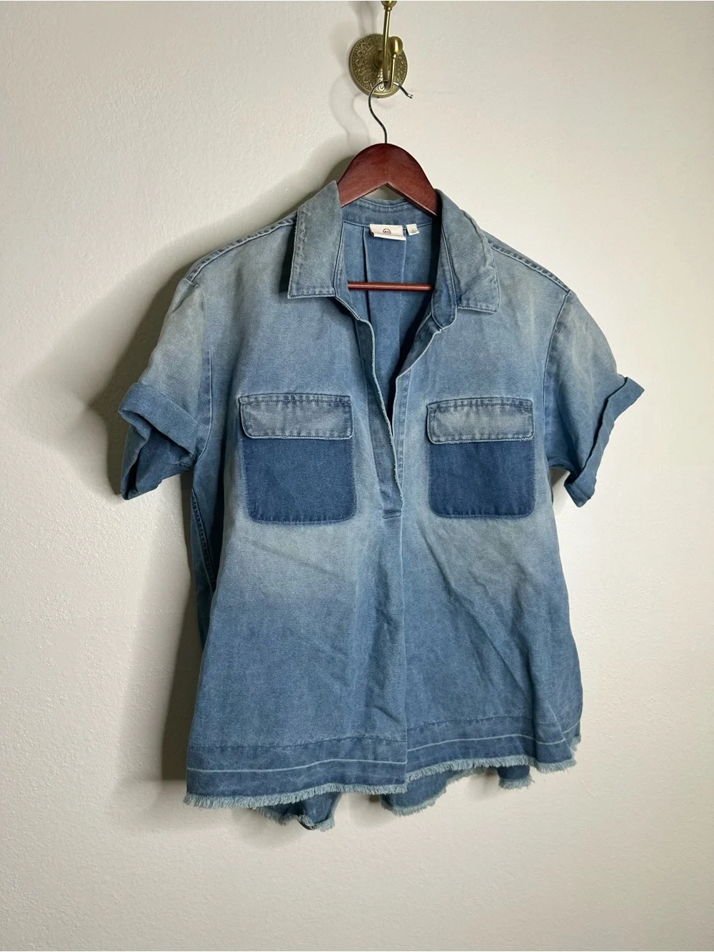 AG 100% Cotton Two Tone Denim Distressed Oversized Boxy Fit Popover Top - Picture 2 of 12